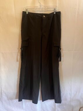 Men's Black Cargo Trousers with Wide-Leg Silhouette